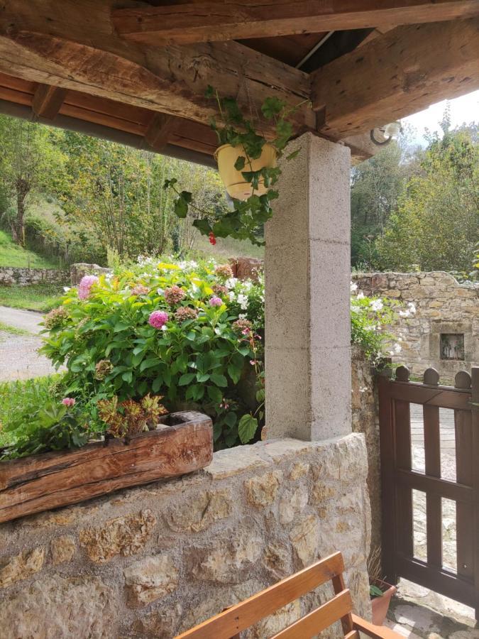 Apartamentos Rurales La Caviana Onís Kültér fotó