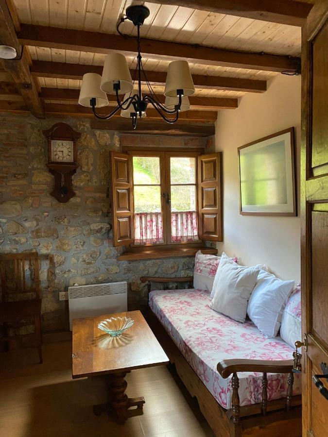 Apartamentos Rurales La Caviana Onís Kültér fotó