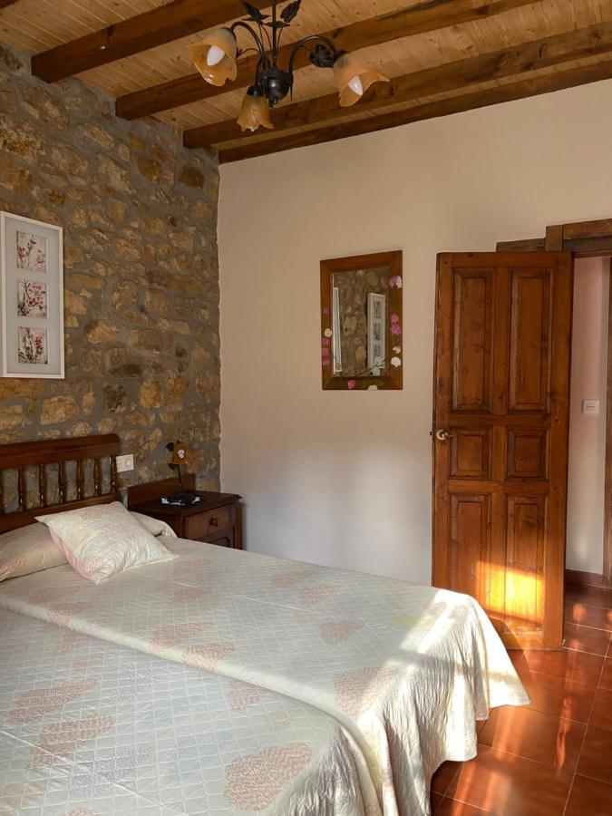 Apartamentos Rurales La Caviana Onís Kültér fotó