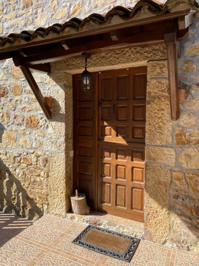 Apartamentos Rurales La Caviana Onís Kültér fotó