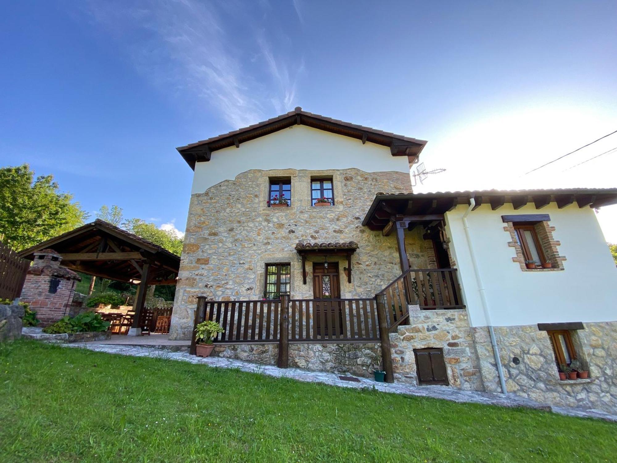 Apartamentos Rurales La Caviana Onís Kültér fotó